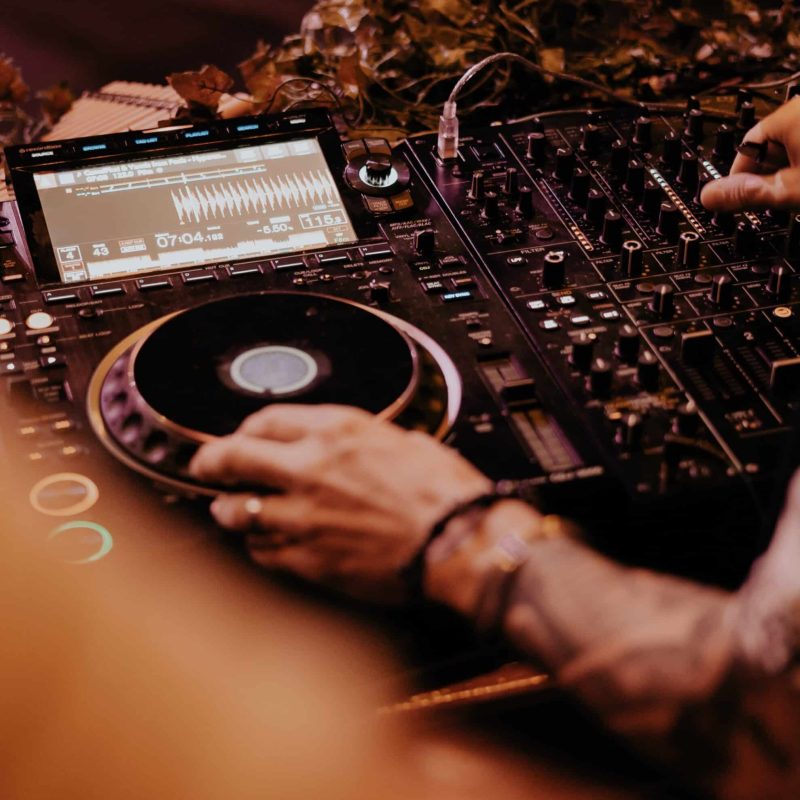 A4BE5B95-14CD-4012-A4CF-1D3569D0823E