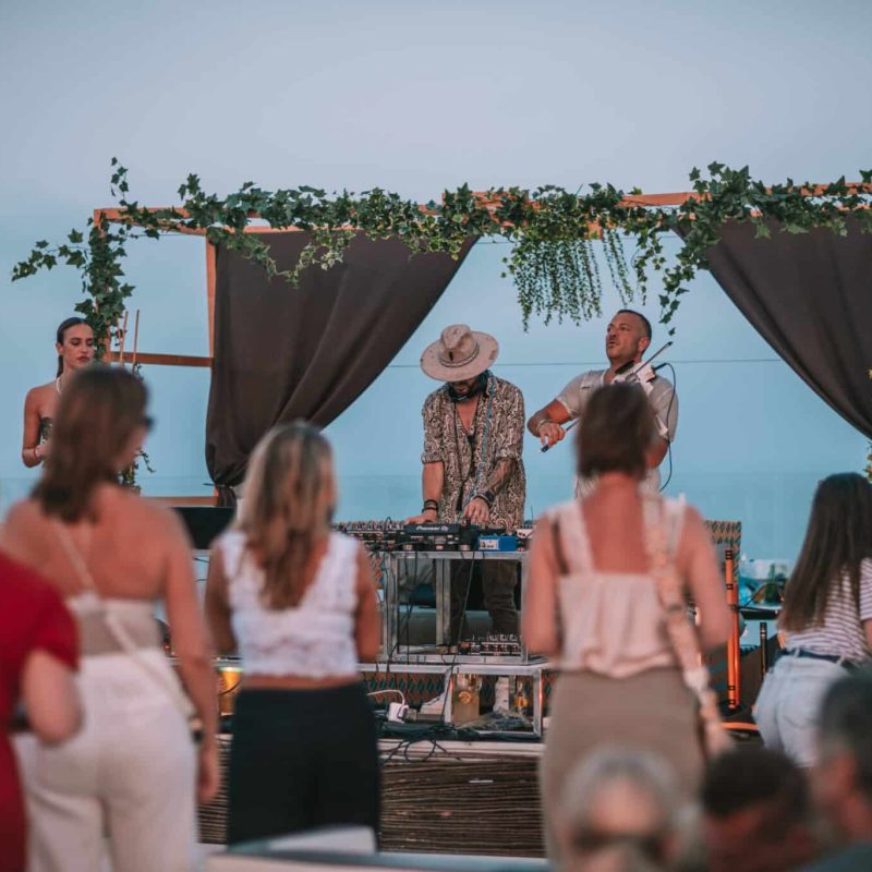 Set de HR visto desde la gente